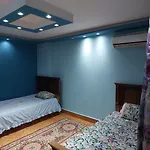 شقة 3 غرف وصالة وحمامين مفروشة للايجار