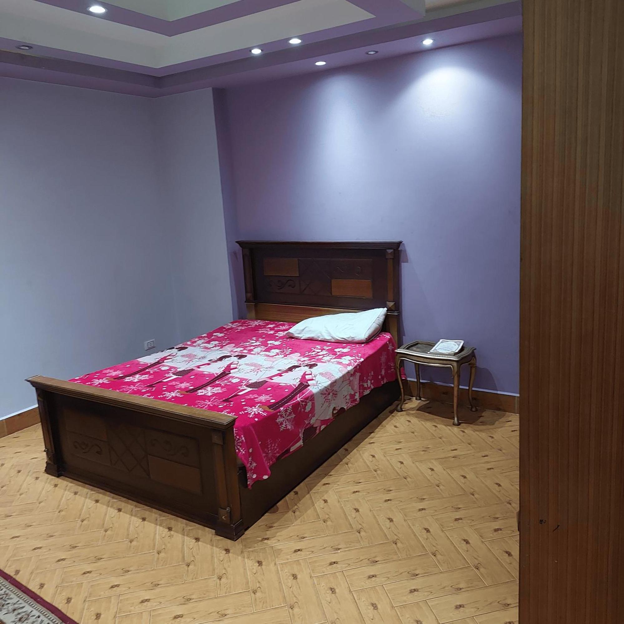 Apartment 3 غرف وصالة وحمامين مفروشة للايجار *